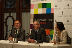 Alberto Ruiz Gallardón inaugura el ciclo de Encuentros Formativos organizado por Thomson Reuters Aranzadi en colaboración con Guadaliuris De izqda. a dcha., Ernesto Sanguino, Alberto Ruiz-Gallaradón y Delfina Ayerza