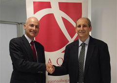 De izda. a dcha.: Manuel Camas, presidente de Gaona Abogados y Antonio Guerrero, director de Gaona Consultores De izda. a dcha.: Manuel Camas, presidente de Gaona Abogados y Antonio Guerrero, director de Gaona Consultores