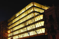 CMS asesora a Lloyds Development Capital en la compra de Easynet Edificio de Génova