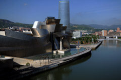 Iberdrola lanza el primer programa de becas para estudios de compliance Torre Iberdrola