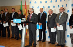 El Colegio de Abogados de Málaga conmemora el Día Mundial de los Derechos Humanos Manuel Camas, Decano del Colegio de Abogados de Málaga, presentando el acto
