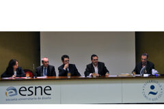 El Videojuego necesita más financiación y apoyo legal Los ponentes durante la Jornada sobre la Internacionalización del Videojuego