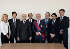 (De izquierda a derecha) Mónica Weimann, Miguel Lamo de Espinosa, Gonzalo Ulloa, Carlos Rueda, Juan Alfonso Santamaría, Manuel Martín, Íñigo Erláiz, Daniel Marín