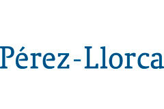 Pérez-Llorca, Mejor Despacho del Año en España por Servicio al Cliente Logo Pérez-Llorca