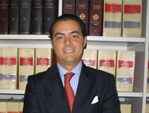 DLA PIPER ficha a Luis de Valle para el departamento de Finance & Projects DLA PIPER ficha a Luis de Valle para el departamento de Finance & Projects