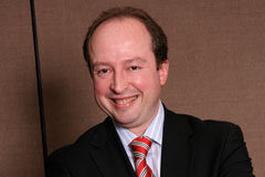 Jones Day abre oficina en Brasil Luis Riesgo