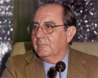 Zarraluqui Abogados de Familia comienza el curso con la incorporación de tres abogados Luis Zarraluqui, Presidente de Honor de la Asociación Española de Abogados de Familia