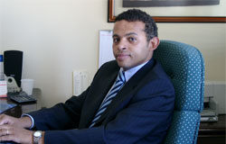 Hispajuris prestará el asesoramiento jurídico a inmigrantes del ayuntamiento de Sevilla Hispajuris prestará el asesoramiento jurídico a inmigrantes del ayuntamiento de Sevilla