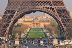 Cremades & Calvo-Sotelo inicia su actividad en París Paris