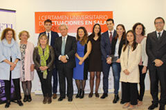 UNIR Universidad Internacional de La Rioja y la Universidad de La Coruña, ganadoras del `Primer Certamen Universitario de Actuaciones en Sala´ organizado por Thomson Reuters y la ETJ Foto de los premiados