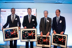 Antonio Garrigues pide aumentar el nivel de exigencia de los abogados ante los cambios que se avecinan Foto de los premiados