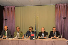 Thomson Reuters presenta la quinta edición de la obra `Responsabilidad civil médica´ De izquierda a derecha, Mariano Herrador, José Antonio Seijas Quintana, Francisco Marín Castán, Juan Antonio Xiol Ríos y Julio César Galán Cortés.