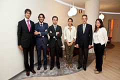 Ashoka y la Fundación de PwC establecen un marco de colaboración en España Imagen del acuerdo Ashoka y la Fundación de PwC.