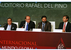 Acto de clausura presidido por D. Francisco Caamaño, Ministro de Justicia, acompañado por D. Antonio Hierro y D. Jesús Remón, Presidentes del Club Español del Arbitraje, así como D. Julio González-Soria, Presidente del Comité Organizador del V Congreso y Acto de clausura presidido por D. Francisco Caamaño, Ministro de Justicia, acompañado por D. Antonio Hierro y D. Jesús Remón, Presidentes del Club Español del Arbitraje, así como D. Julio González-Soria, Presidente del Comité Organizador del V Congreso y