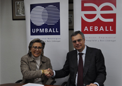 De izquierda a derecha: M. Rosa Fiol (directora general de la Associació Empresarial de l'Hospitalet i Baix Llobregat) y Fernando Escura (Socio-Director de Bufete Escura). De izquierda a derecha: M. Rosa Fiol (directora general de la Associació Empresarial de l'Hospitalet i Baix Llobregat) y Fernando Escura (Socio-Director de Bufete Escura).