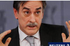 El Ministro de Trabajo e Inmigración ha participado en los Desayunos Roca Junyent Valeriano Gómez