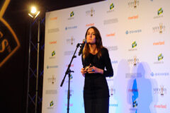 Yolanda Ramiro, reconocida como ‘Marketing Executive of the Year’ por los IBA Awards 2013, con un Bronze Stevie Award Yolanda Ramiro