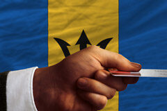 Barbados: Caribbean jewel with low tax rates Bandera barbados