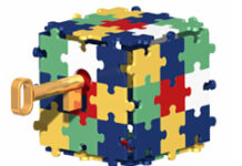 Nueva regulación del patent box Una caja hecha de piezas de puzzle con una llave