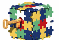 Nueva regulación del patent box Una caja hecha de piezas de puzzle con una llave