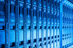 ¿Qué consecuencias tiene para tu empresa la anulación del Safe Harbor? Sala de centro de datos