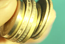 Descontento e incertidumbre de los empresarios frente a las últimas reformas en materia de cotización a la Seguridad Social Monedas de euros