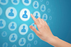 El derecho de acceso no alcanza a documentación concreta Siluetas dentro de círculos