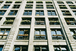 Parte de una fachada de un edificio Parte de una fachada de un edificio