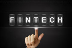 Fintech: ¿dentro o fuera de la regulación bancaria? Palabra Fintech