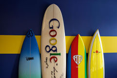 Google, ¿Otro jugador más para el Monopoly? Varias tablas de surf