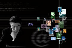 La técnica de la visualización para abogados (II) Un hombre pensativo e imagenes