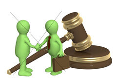 Cuando el cliente no puede acceder a su abogado Dos muñequitos tachado y una maza