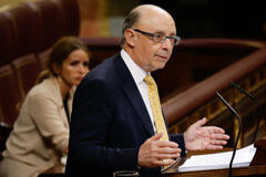 Las Cortes aprueban el techo de gasto de los PGE para 2018 Cristóbal Montoro