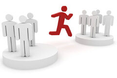 Me voy del despacho y me llevo a los clientes Dos grupos de muñecos y uno en medio en color rojo