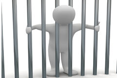 ¿Es esta la reforma penal que necesita España? Un muñequito entre rejas