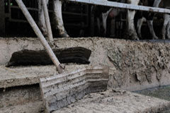 La nulidad de Orden IET/1045/2014 en la parte referida a las instalaciones de tratamiento y reducción del purín Granja de vacas