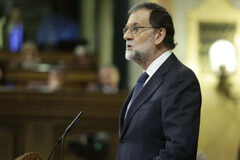 Rajoy anuncia en el Congreso su intención de aprobar los PGE 2018 en junio Rajoy