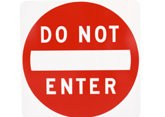 Señal donde pone: 'Do not enter'