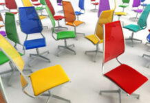 La movilidad funcional: el nuevo concepto de grupo profesional. Análisis práctico Sillas de colores