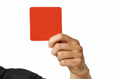 Para sancionar es necesario motivar Un árbitro mostrando la tarjeta roja
