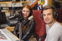 Sentencia del Tribunal Supremo, de 19 de febrero de 2014, en materia de laboralidad de la relación entre el tertuliano y la cadena radiofónica Radio