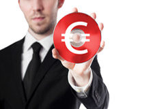 Pleito comenzado y transacción alcanzada: ¿cómo minutamos el acuerdo? Abogado con el símbolo del euro