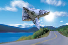Fiscalidad de sucesiones y libre circulación de capitales Volando un billete de dólar en forma de avión