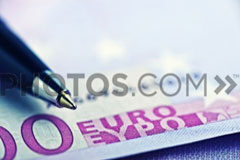 Las fundaciones bancarias como sucesoras de las cajas de ahorros Cheque