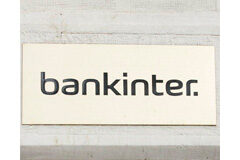 Bankinter, condenado a resarcir a clientes de Lehman y bancos islandeses Logo de Bankinter.