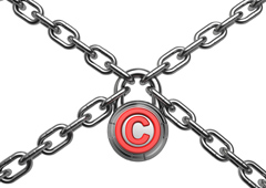 De cada esquina de la foto salen cadenas y en medio se unen a un candado con el símbolo del 'copyright'