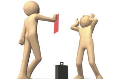 Sentencia de la Audiencia Nacional, de 16 de mayo de 2014, en materia de despido colectivo y programación de despidos para los dos años siguientes Un muñeco enseña una cartulina roja a otro