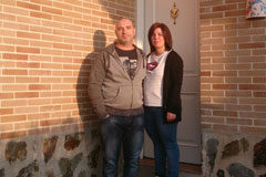 La tozudez de Bankinter supone un calvario para esta familia toledana Matrimonio toledano, cuya lucha contra Bankinter iniciada en 2011 aún por resolver