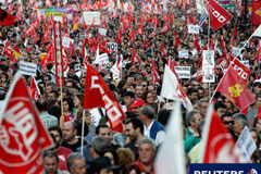El mapa del empleo tras la Reforma Laboral Manisfestantes en la huelga general del 29 de septiembre de 2010, por la Reforma Laboral