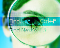 Nombres de dominio y Derecho al Honor. Especial referencia a la STS www.putasgae.com Mujer con una lupa mirando internet